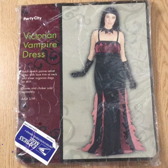 New Womens Victorian Vampire Halloween Costume size Small/Medium Fit size 6-8 - Picture 7 of 12